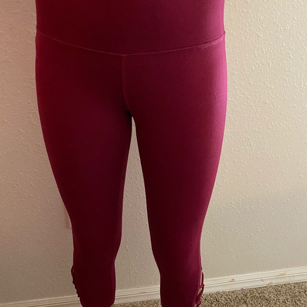 champion cropped leggings